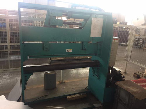 山東泰森壓合機(jī) 專業(yè)制造異形特種設(shè)備，質(zhì)量可靠?jī)r(jià)格合理